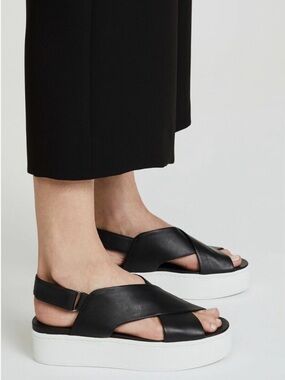 VINCE Weslan CrissCross Flat Platform Sandals Women’s 7 Black Leather Minimalist